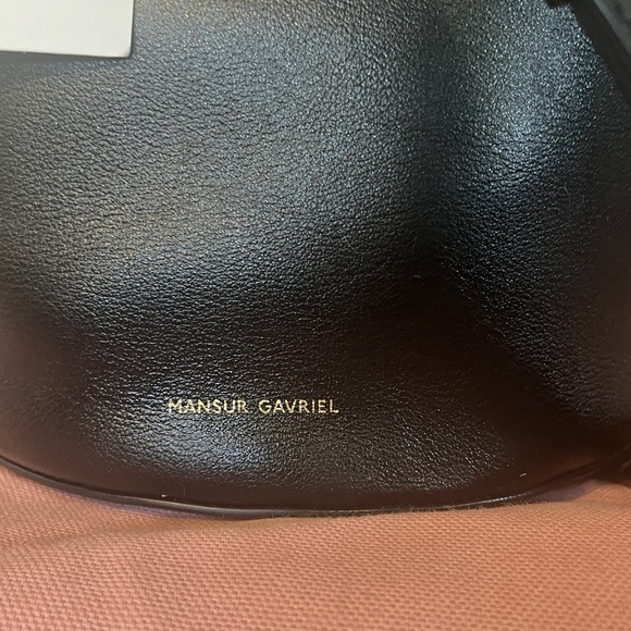 Mansur Gavriel Mini Fortuna Bucket Bag Black Made in Italy NWT - Picture 7 of 8